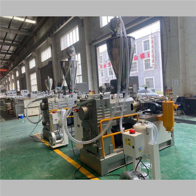 single screw extrusion machine နှင့် twin screw extrusion machine အကြား ကွာခြားချက်